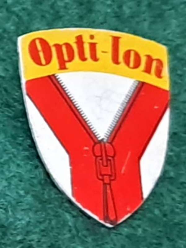 Pin: Vintage Dutch Advertising  - `Opti-lon`