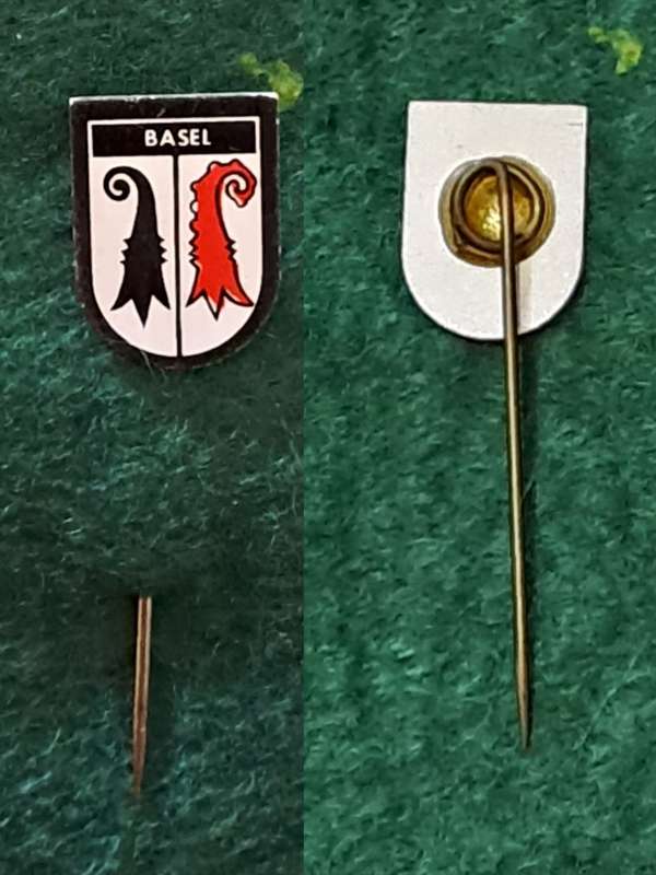 Pin:   Swiss town `Basel` - Coat of Arms