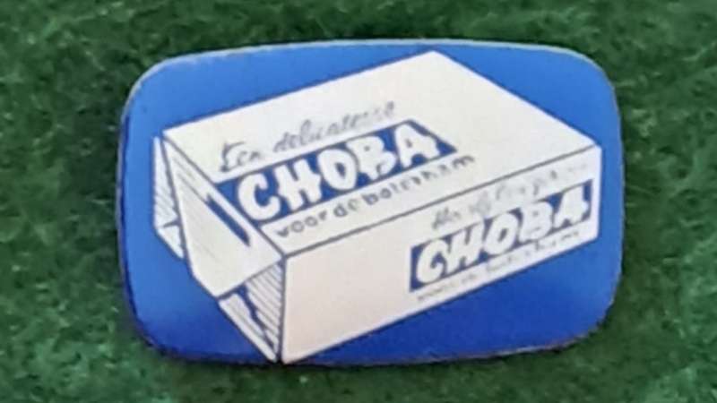 Pin: Vintage Dutch Advertising  - `Choba een delicatesse voor de boterham`  -  Blue