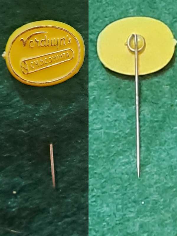 Pin: Vintage Dutch Advertising  - `Verduyn`s Chocominta` -  Yellow