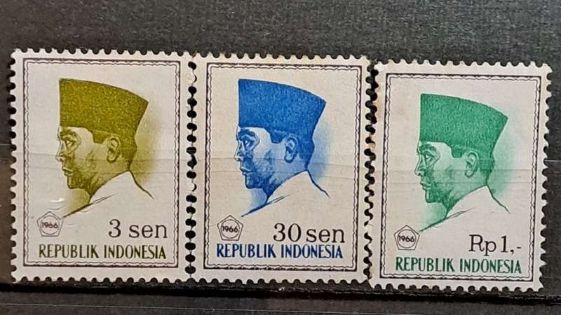 1966 - Indonesia -  Unused - 3, 30, 1 - President Sukarno