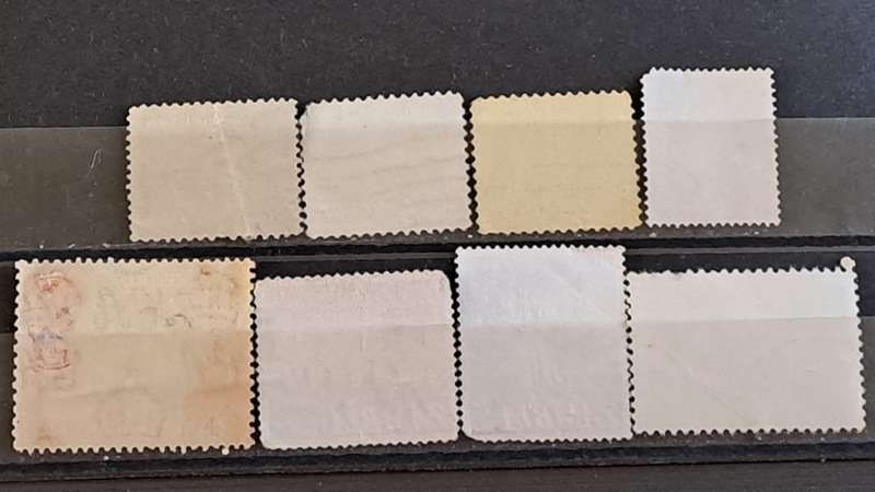 World Mix : 1935 - 1968  : Bid Per stamp for Lot of 8