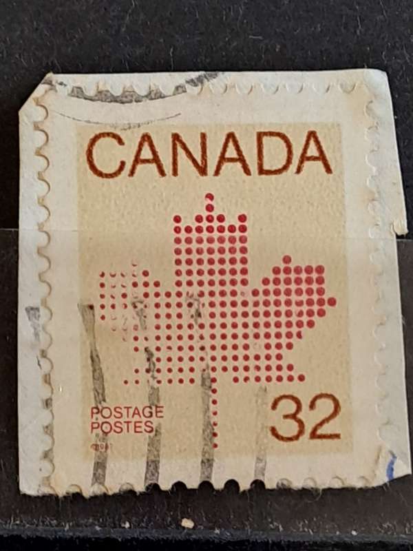 1983 - Canada - 32 -  Canadian Maple Leaf Emblem