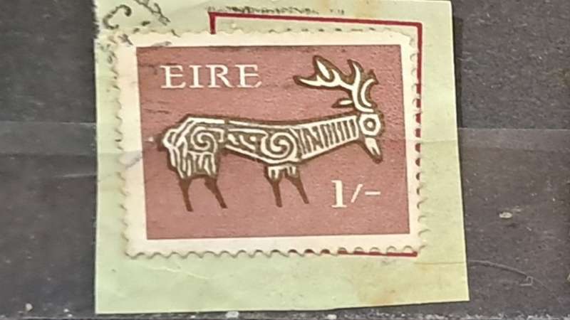 1968-1969 - Eire/Ireland - 1Sh - Old Irish Animal Symbols