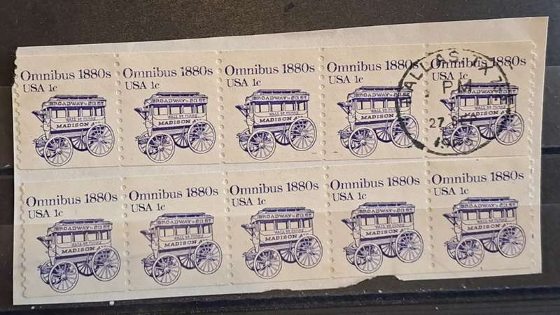 1981-1984 - USA - Block - 1 -  8 - Unused  & 2 Used  -  Coil - Omnibus 1880`s
