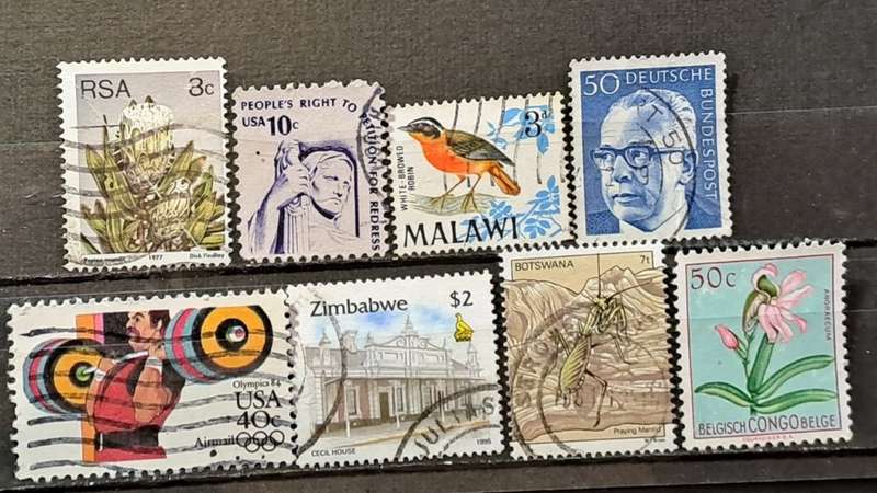 World Mix : 1952 - 1995  : Bid Per stamp for Lot of 8