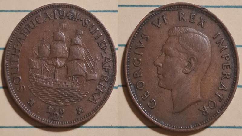 1944 - South Africa -  ½  Penny -  Demonetised - March  1961 - Bronze