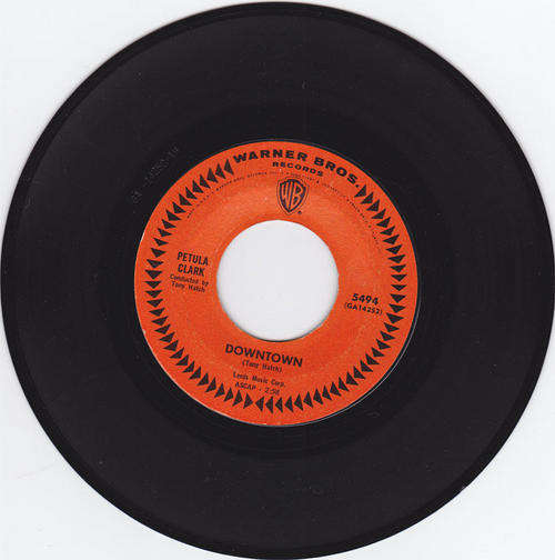 Vinyl 45 RPM Seven Single - Downtown - Petula Clark - Warner Bros 5494 GA14252