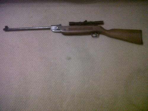 Air rifle
