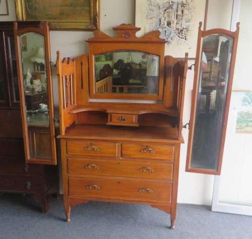 Amazing Edwardian Oak Dressing table with Side Mirrors**WOW**