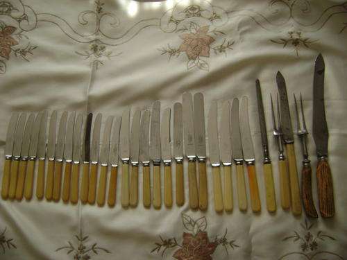 LARGE COLLECTION OF BONE HANDLED CUTLERY FOR SALE!!!  (30 PIECES)