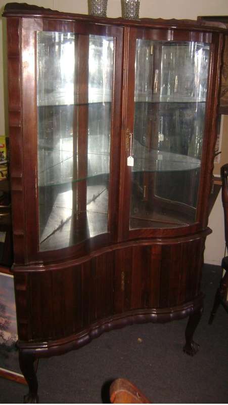 STUNNING IMBUIA BALL AND CLAW CORNER DISPLAY CABINET!!!