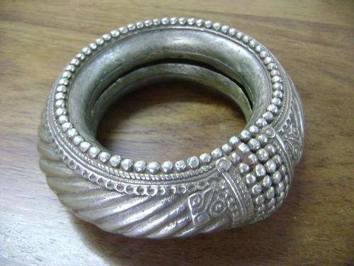 VERY OLD AFRICAN ANKLET!!! Could maybe be a Slave Bangle!!!
