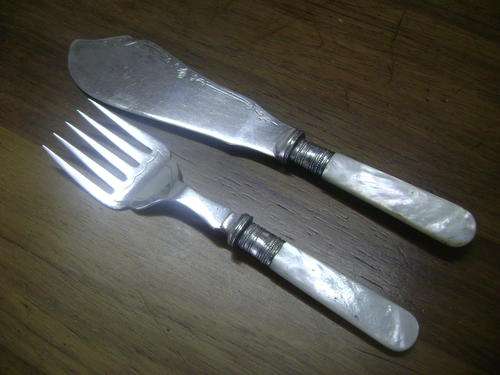 Pair of old Mother of Pearl handled Fish Servers!!***WOW**