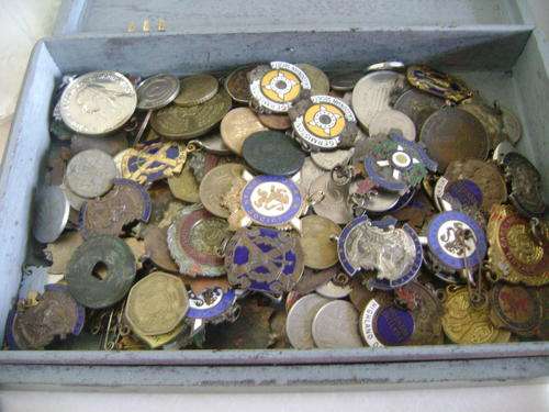 COLLECTION OF OLD MEDALS AND COINS IN WOODEN BOX!!!