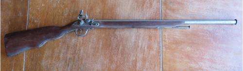 STUNNING CARVED WOOD FLINTLOCK RIFLE REPLICA** Very Good Condition**
