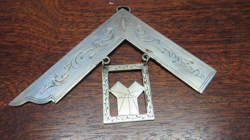 STERLING SILVER MASONIC PIECE awarded to Bro Alex Watters PM no 989***59 Grams***