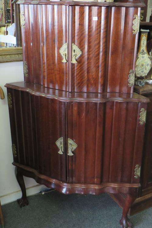 BEAUTIFUL BALL AND CLAW IMBUIA DRINKS CABINET