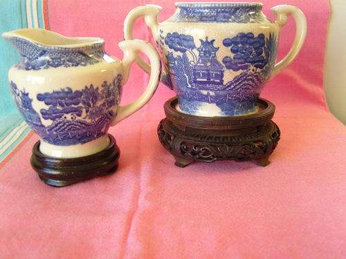 Vintage Made in Occupied Japan(1945-1952)blue and white milk jug and sugar bowl
