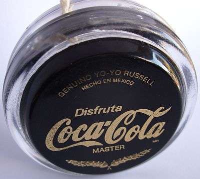A STUNNING VINTAGE COCA COLA ( MASTER ) ADVERTISING GENUINE RUSSEL YO-YO