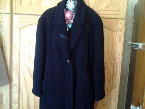 ***WEEKEND SPECIAL : NAVY PURE WOOL COAT : LOW START***