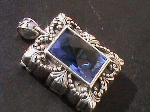 LARGE DARK BLUE CUBIC ZIRCONIA PENDANT IN SOLID STERLING SILVER