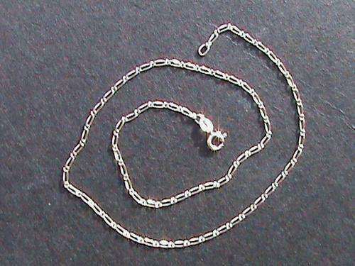 STERLING SILVER CHAIN 40 CM LONG ......