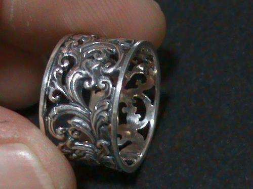 STERLING SILVER RING.  SIZE N 1/2