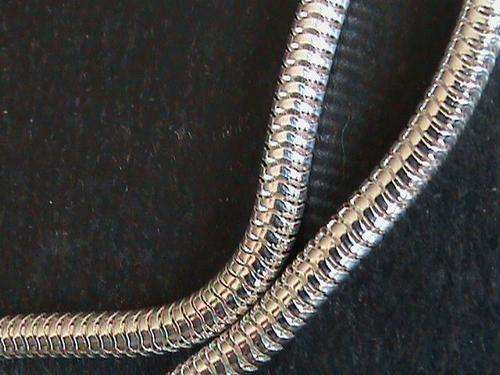 VERY THICK 4 MM STERLING SILVER SNAKE CHAIN. 55 CM LONG. * NOT FONG KONG *