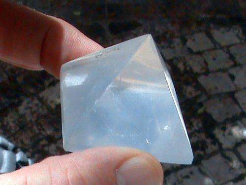 PEARL QUARTZ CRYSTAL PYRAMID