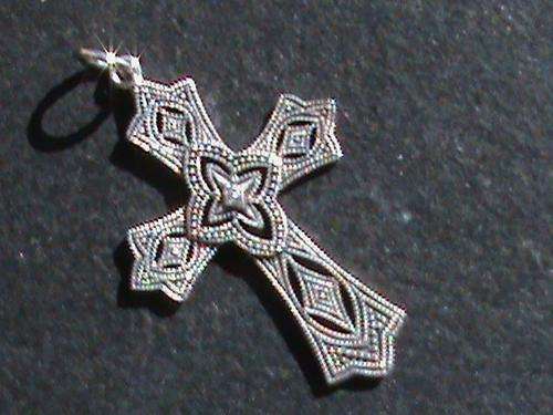 SOLID STERLING SILVER CROSS PENDANT