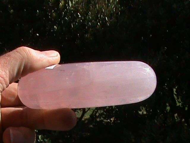 LARGE ROSE QUARTZ WAND