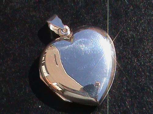LARGE HEART SHAPE SOLID STERLING SILVER LOCKET