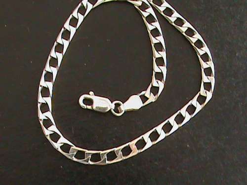 SOLID STERLING SILVER BRACELET.   21 CM LONG