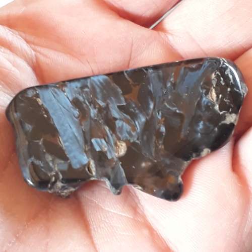RARE BLUE PIETERSITE TUMBLED / POLISHED STONE.  GOOD REFLECTION AND COLOUR