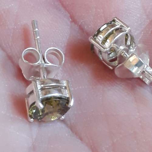 SOLID STERLING SILVER STUDS.  OLIVE GREEN CZ STONES.  6 MM ROUND.