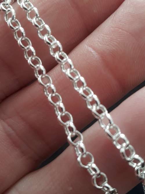 90 CM SOLID STERLING SILVER ROLO CHAIN.