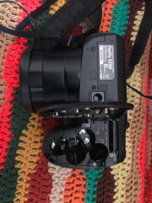 FujiFilm Finepix S2995