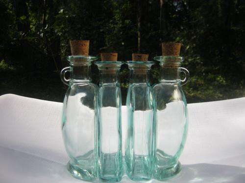 Set of 4 Glass oil/vinegar bottles with corks