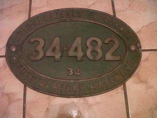 SAR SAS 0RIGINAL CLASS 34 BRASS NAME BOARD HAS BEEN PAINTED GREEN 300MM X 215MM