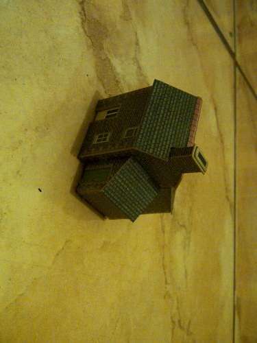 N scale small house with no light
