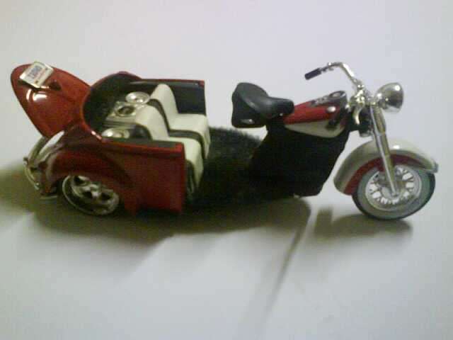 Excellent Xmas SPECIAL  1/24 scale vw trike model,only 185 in the world,with sertificate