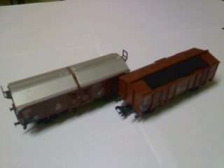 2 X MARKLIN WAGONS