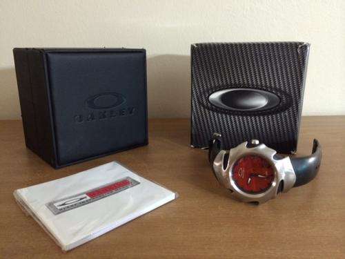 OAKLEY BLADE GENTS 100% AUTHENTIC RED FACE WATCH
