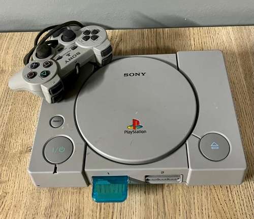 CLASSIC PLAYSTATION 1