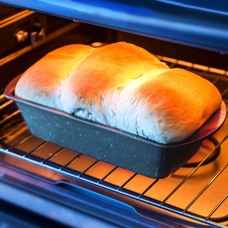 Colorful Non-stick Coating Carbon Steel Rectangular Medium Loaf Bread Baking Pan - 25x14cm