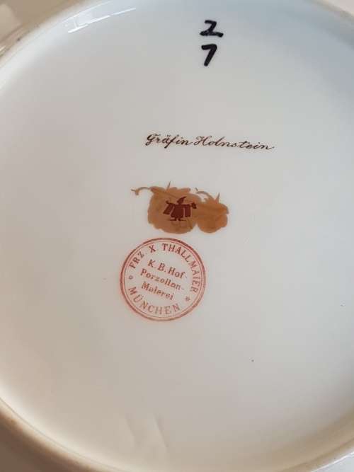 Franz Xavier Thallmaier Porcelain Plate Muchen " Grafin Holnstein"