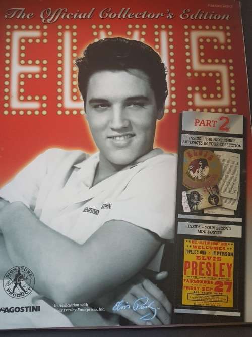 Elvis Presley Signature Product Memorabilia Box DeAGOSTINI and Contents