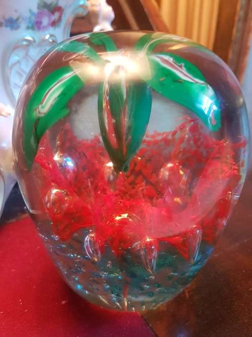 Shirley Cloete Glass Paper Weight 1.275kg