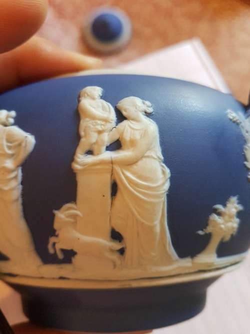 Wedgwood Blue Jaspar Lidded Urn : note wear to applied figures